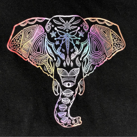 Royal Apparel Tops - Rainbow Gradient Elephant Ikat Graphic Black T-Shirt, Size M